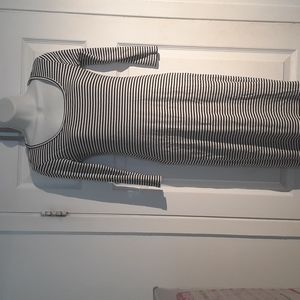 Monteau los Angeles round neck midi woman dress